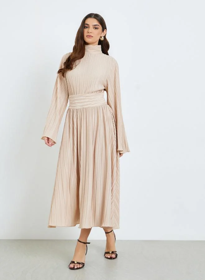 ستايلي فستان ميدي مكسر ومنسوج بحافة واسعة